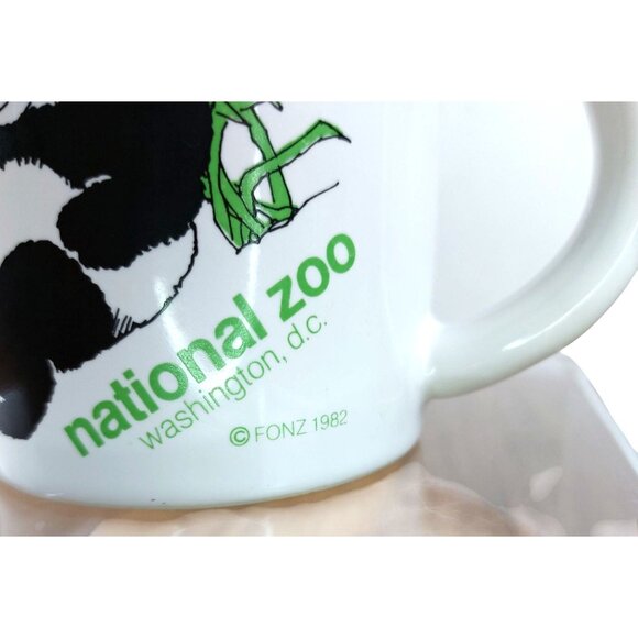 National Zoo Washington D.C. 1982 Panda Mug Ceramic White & Black Vintage - Picture 8 of 9
